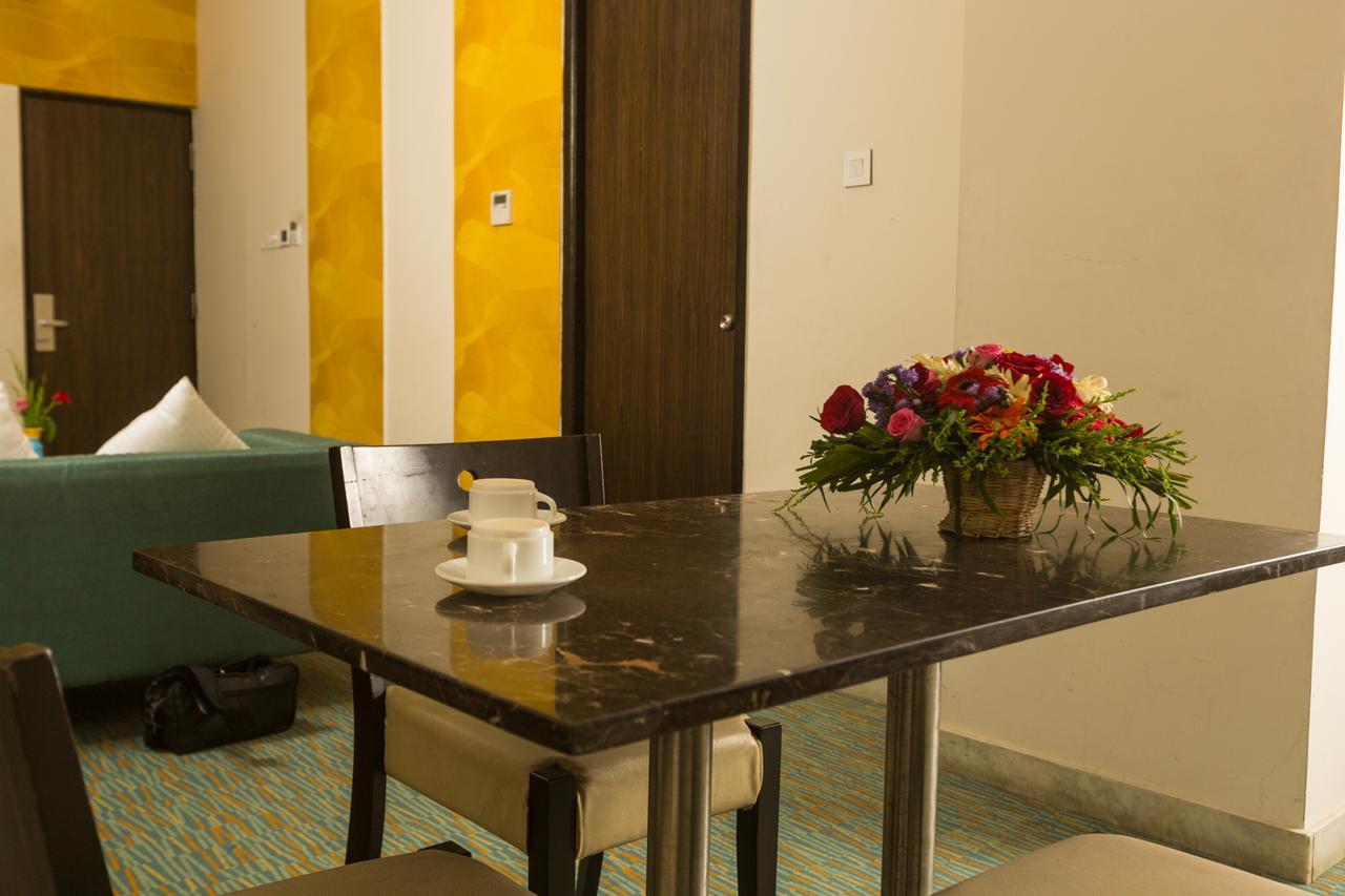 Siesta Star T. Nagar Otel Chennai Dış mekan fotoğraf