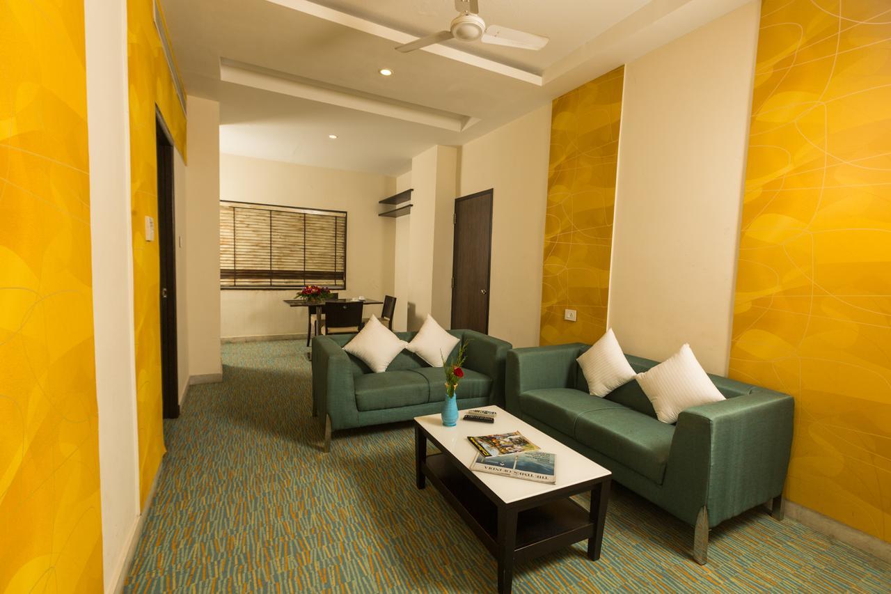 Siesta Star T. Nagar Otel Chennai Dış mekan fotoğraf